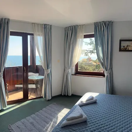 מלון Boutique St. Stefan 3*