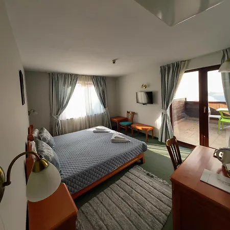 Boutique St. Stefan מלון 3*