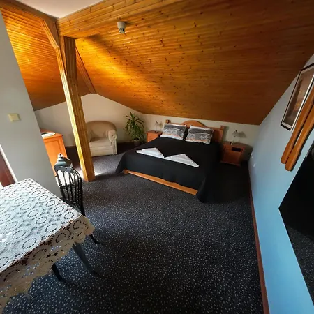מלון Boutique St. Stefan 3*